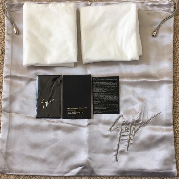 💋Giuseppe Zanotti Leather Wings High-Top Sneakers - Picture 6 of 7